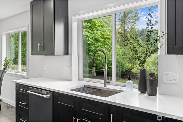 16100 SE 113th Place, Renton, WA 98059