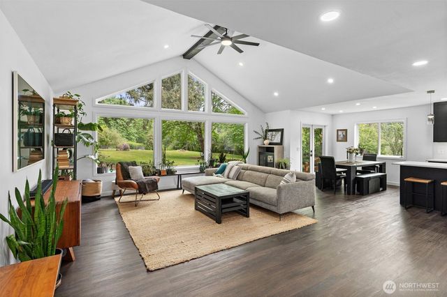 16100 SE 113th Place, Renton, WA 98059