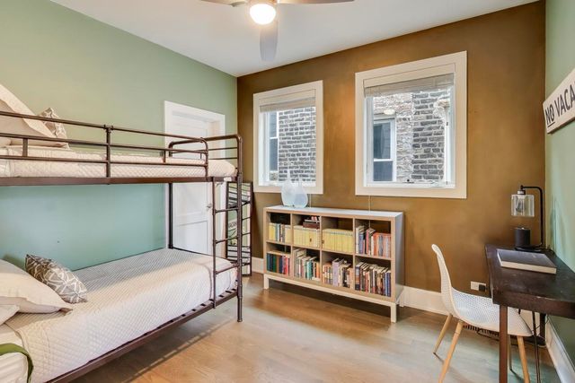 1856 W HURON Street, Chicago, IL 60622