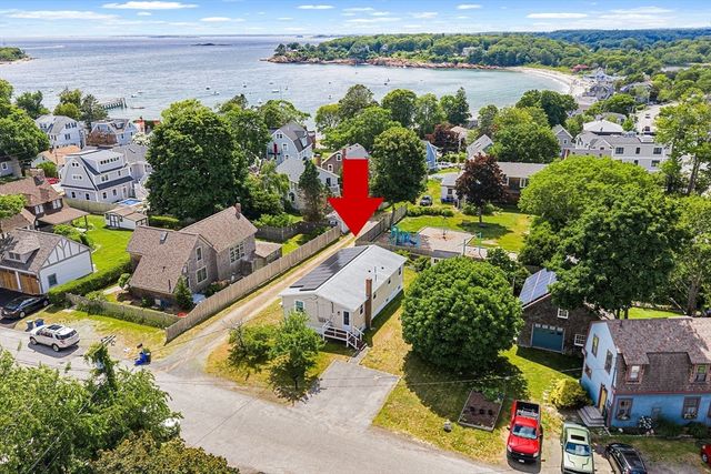 5 Field Rd, Gloucester, MA 01930