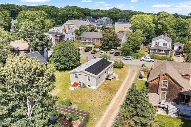 5 Field Rd, Gloucester, MA 01930