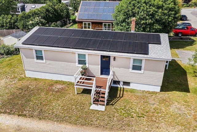 5 Field Rd, Gloucester, MA 01930