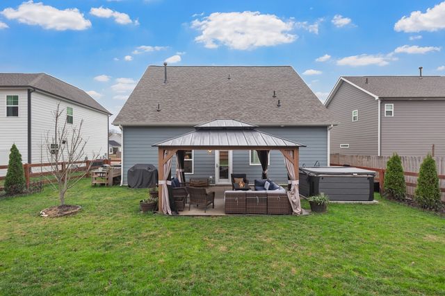 6004 Venable Ct, Fairview, TN 37062