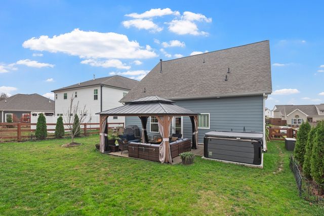 6004 Venable Ct, Fairview, TN 37062