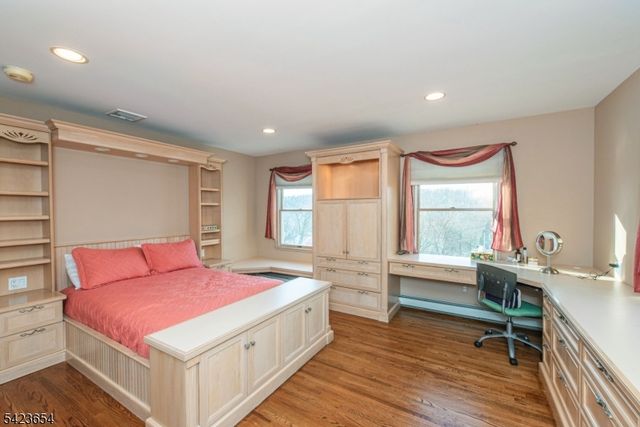 144 Notch Rd, Jefferson Twp., NJ 07438