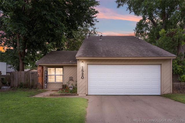 1520 E 67th Court, Tulsa, OK 74136