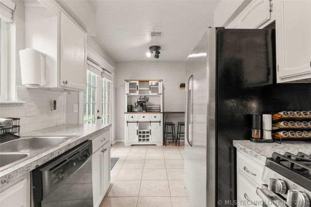 1520 E 67th Court, Tulsa, OK 74136
