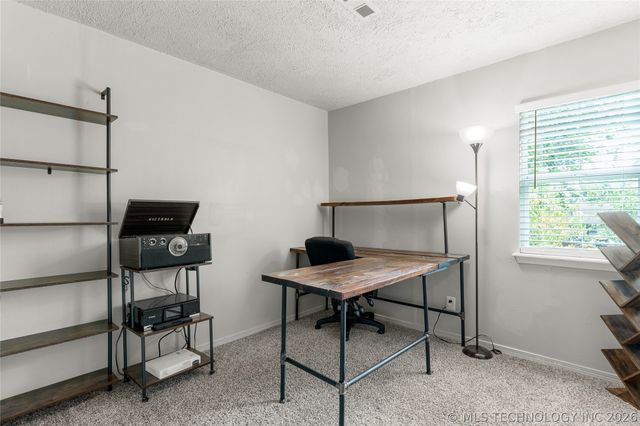 1520 E 67th Court, Tulsa, OK 74136