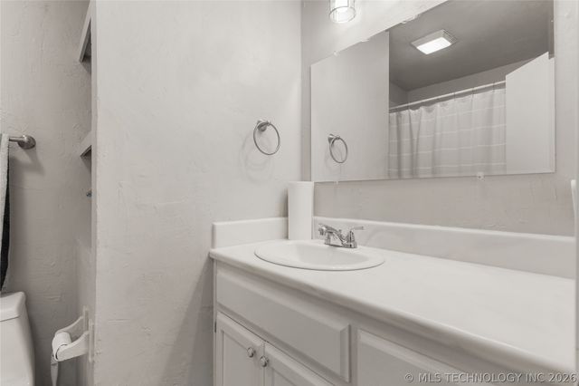 1520 E 67th Court, Tulsa, OK 74136