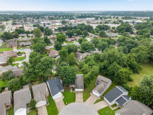 1520 E 67th Court, Tulsa, OK 74136
