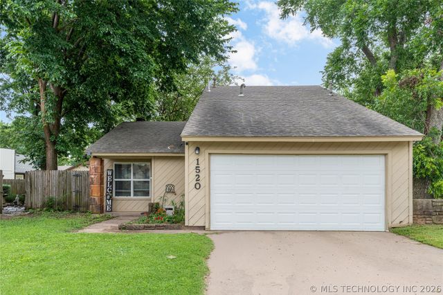 1520 E 67th Court, Tulsa, OK 74136
