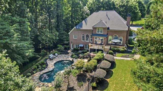 880 Colonial Lane, Milton, GA 30004