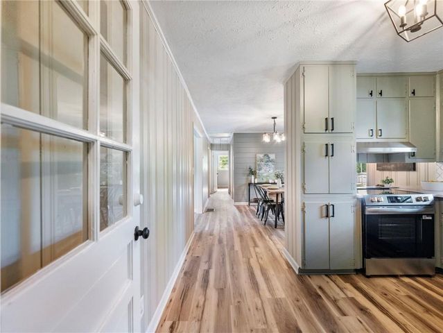 101 Maddox Road, Buford, GA 30518