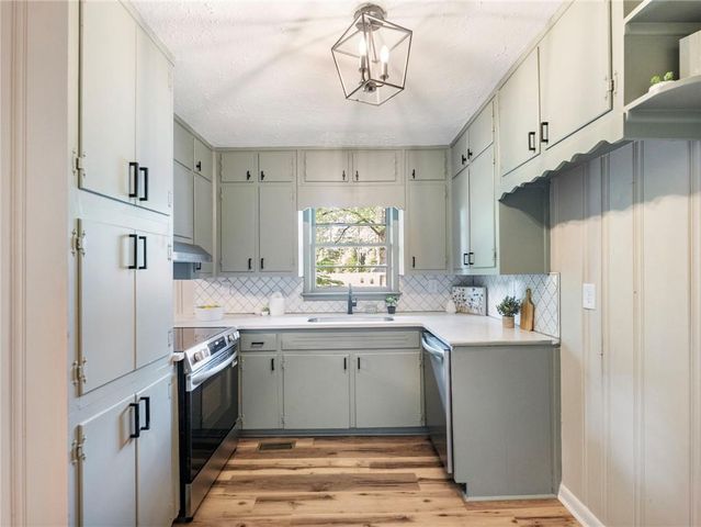 101 Maddox Road, Buford, GA 30518