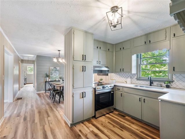 101 Maddox Road, Buford, GA 30518