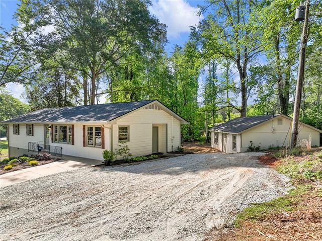 101 Maddox Road, Buford, GA 30518