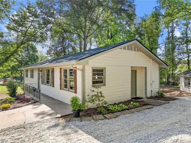 101 Maddox Road, Buford, GA 30518