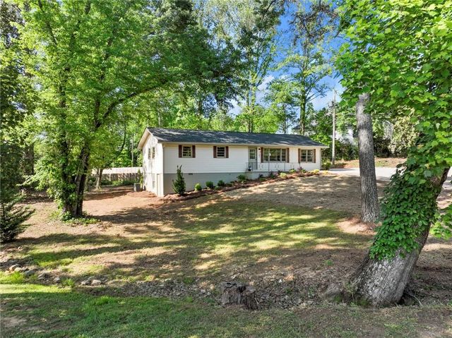 101 Maddox Road, Buford, GA 30518