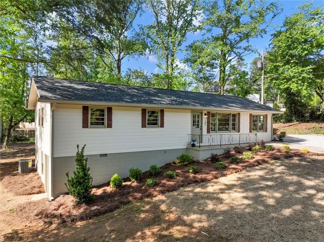 101 Maddox Road, Buford, GA 30518