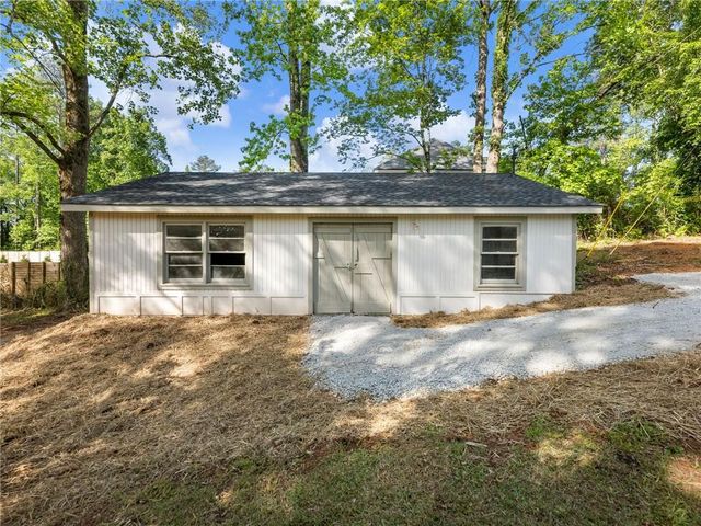 101 Maddox Road, Buford, GA 30518