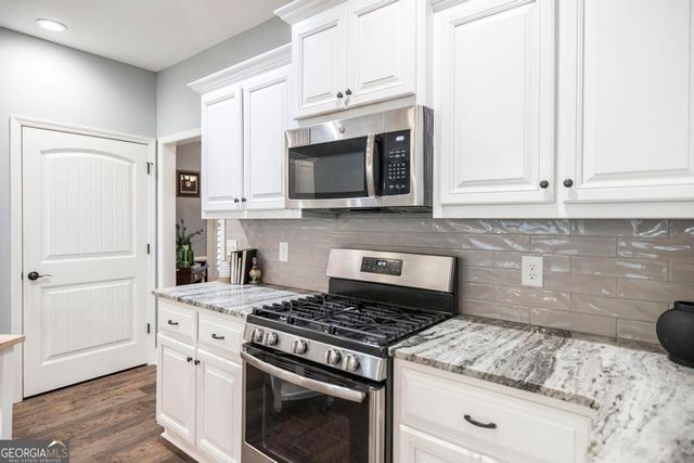 137 Shady Oak Drive, Perry, GA 31069