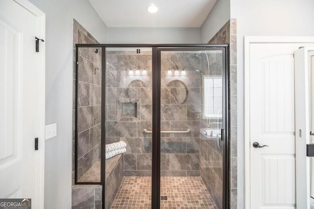 137 Shady Oak Drive, Perry, GA 31069