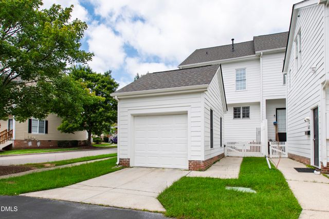 300 Madison Grove Place, Cary, NC 27519