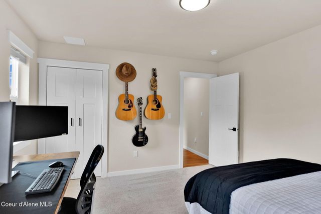 134 Leelah LN, Bonners Ferry, ID 83805