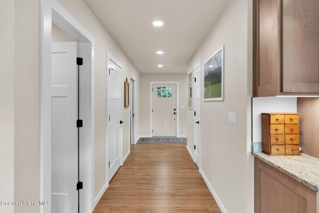 134 Leelah LN, Bonners Ferry, ID 83805