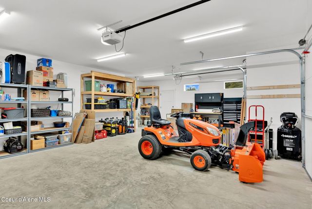 134 Leelah LN, Bonners Ferry, ID 83805