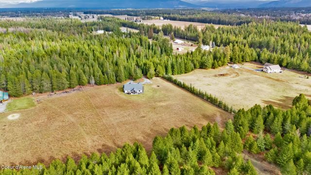 134 Leelah LN, Bonners Ferry, ID 83805