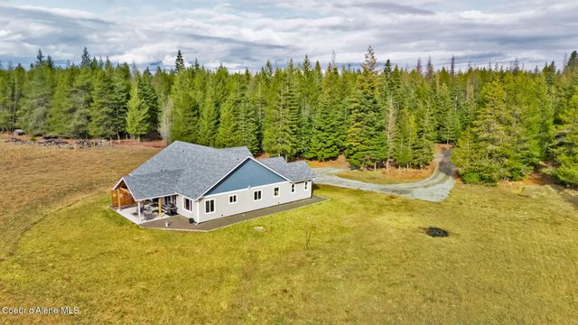 134 Leelah LN, Bonners Ferry, ID 83805