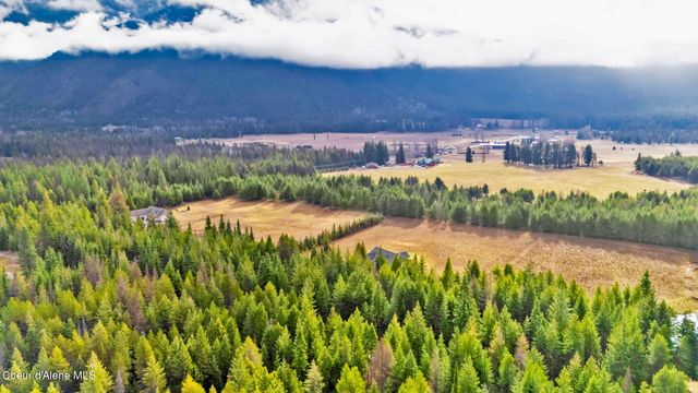 134 Leelah LN, Bonners Ferry, ID 83805