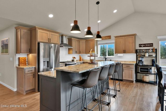 134 Leelah LN, Bonners Ferry, ID 83805