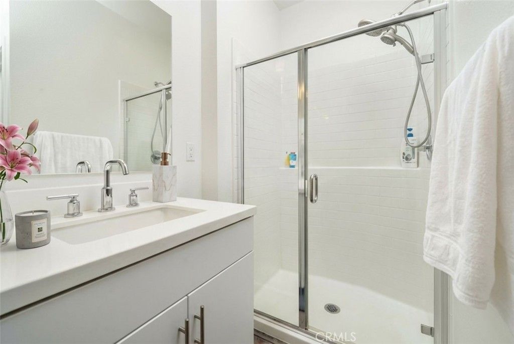 Image 15 of property listing at 709 Cara Cara, Covina, CA 91723