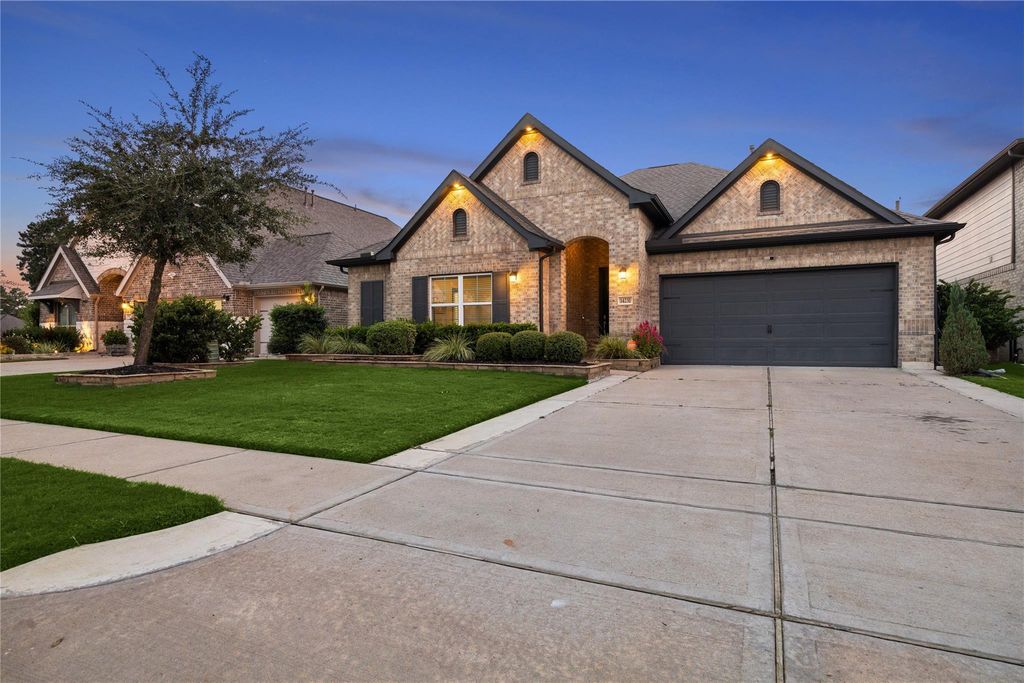 14231 Archer County Trail, Cypress, TX 77429