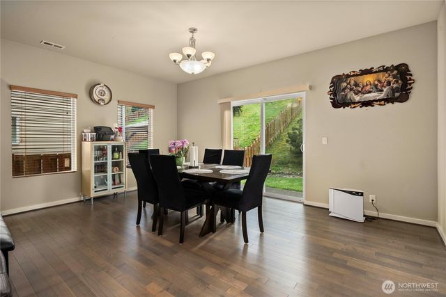 6321 Victoria Avenue SE, Auburn, WA 98092