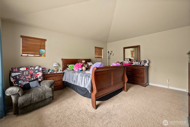 6321 Victoria Avenue SE, Auburn, WA 98092