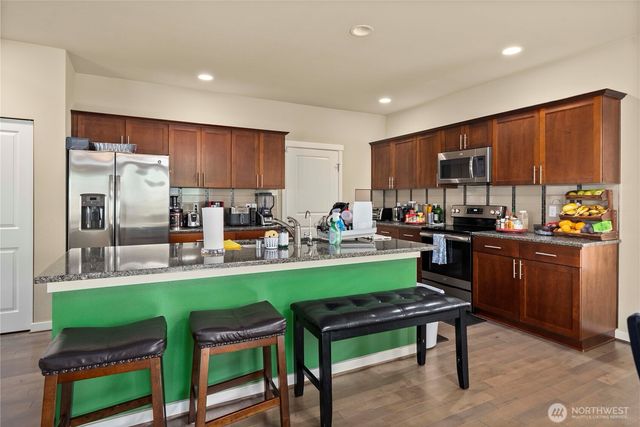 6321 Victoria Avenue SE, Auburn, WA 98092