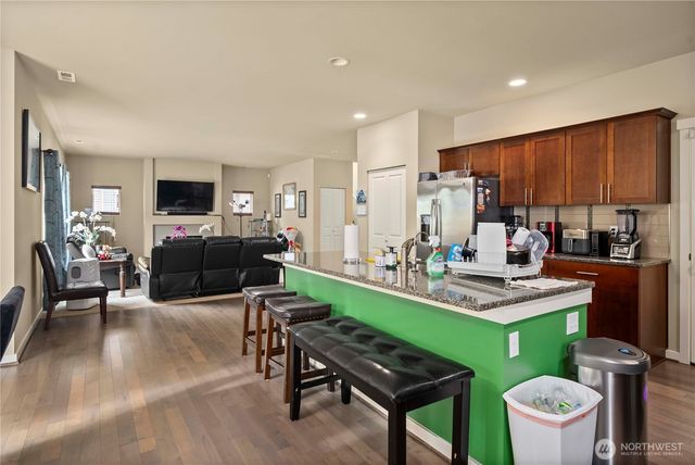 6321 Victoria Avenue SE, Auburn, WA 98092