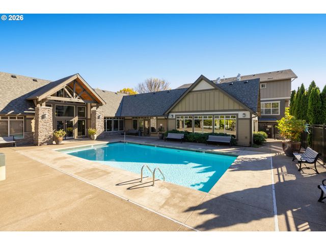 8778 Ne DELAMERE Way, Hillsboro, OR 97006
