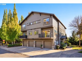 8778 Ne DELAMERE Way, Hillsboro, OR 97006