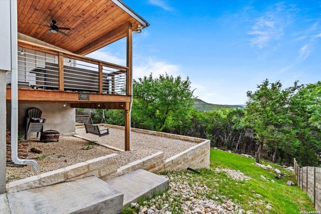 537 Dusty Saddle, Canyon Lake, TX 78133