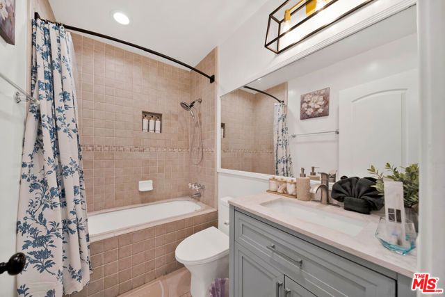 15213 Daphne Avenue, Gardena, CA 90249