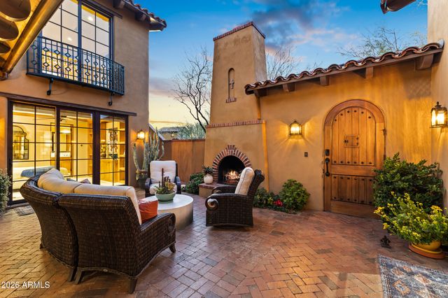 38703 N 104TH Place, Scottsdale, AZ 85262