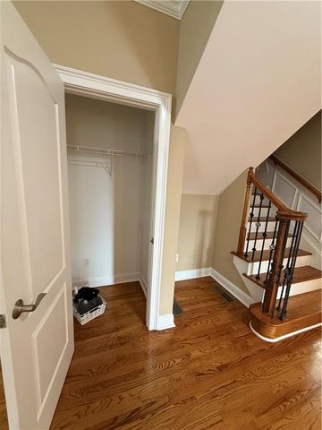 2002 Mccook NW Drive, Kennesaw, GA 30144