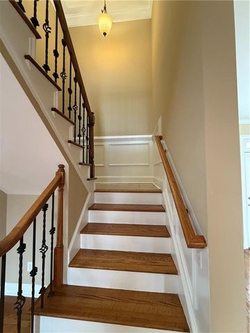 2002 Mccook NW Drive, Kennesaw, GA 30144