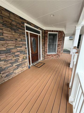 2002 Mccook NW Drive, Kennesaw, GA 30144