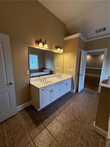 2002 Mccook NW Drive, Kennesaw, GA 30144