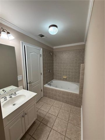 2002 Mccook NW Drive, Kennesaw, GA 30144